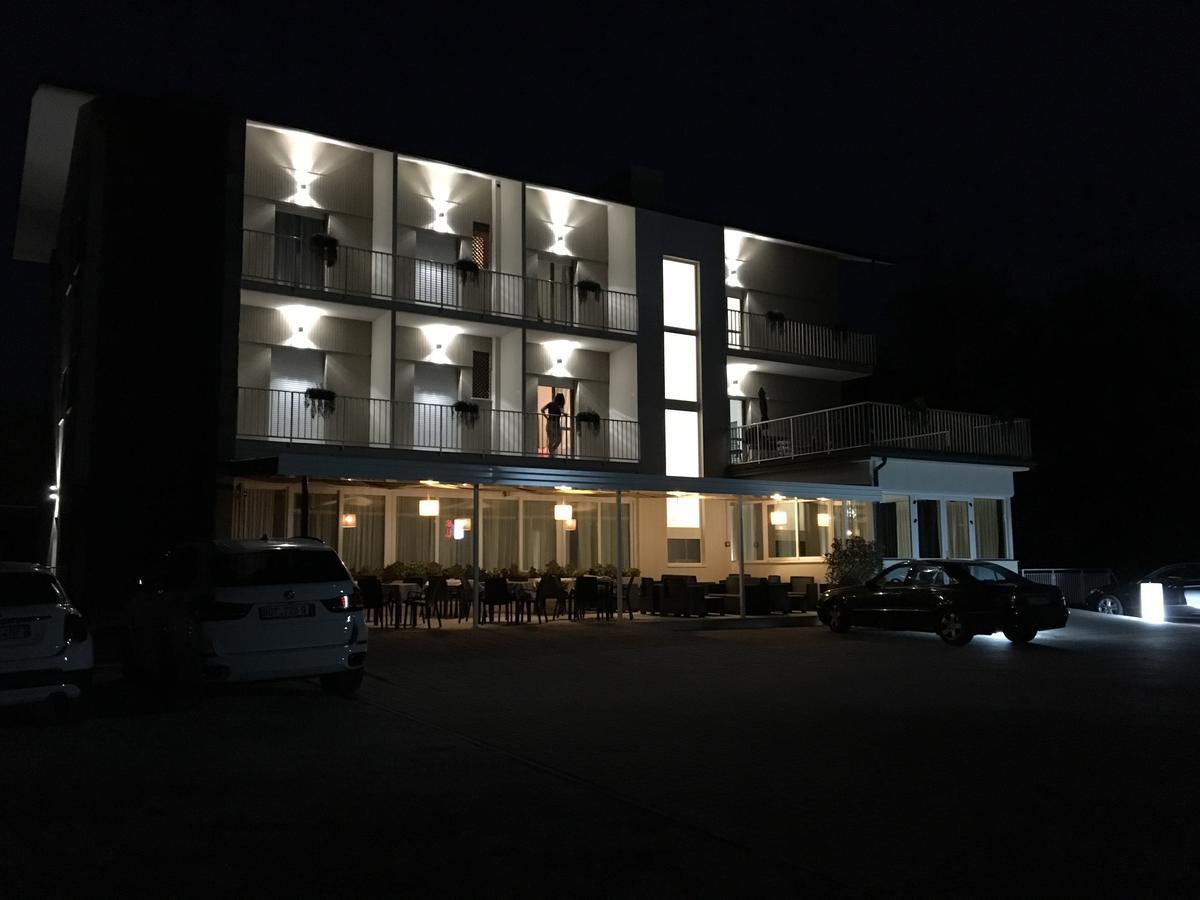 Infinity Hotel Cervia Exterior photo